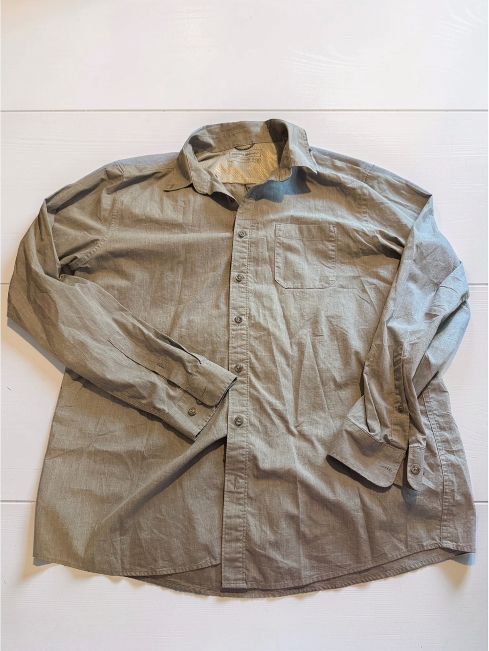 Eddie Bauer Men's XL Classic Dress Shirt Tan